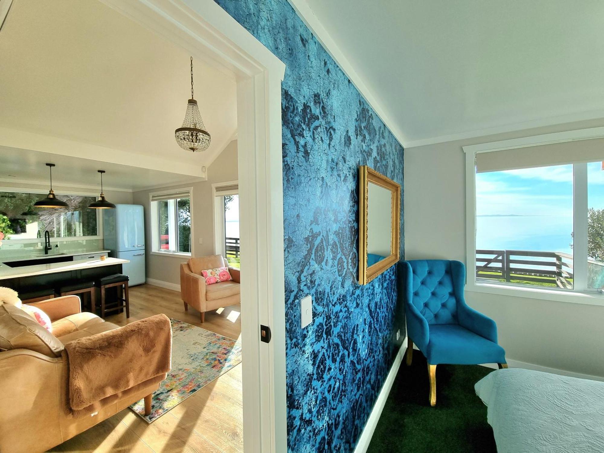 Red Rock Cottage, Beachfront Luxury Clarks Beach Extérieur photo