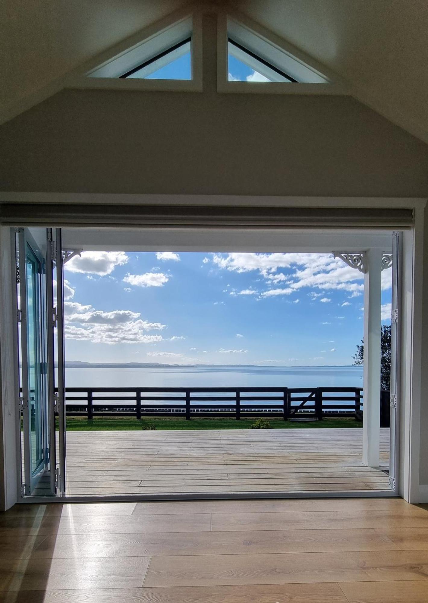 Red Rock Cottage, Beachfront Luxury Clarks Beach Extérieur photo